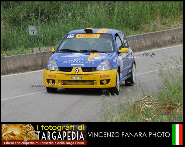 338 Renault Clio RS M.Miraglia - M.F.Restivo (1).jpg